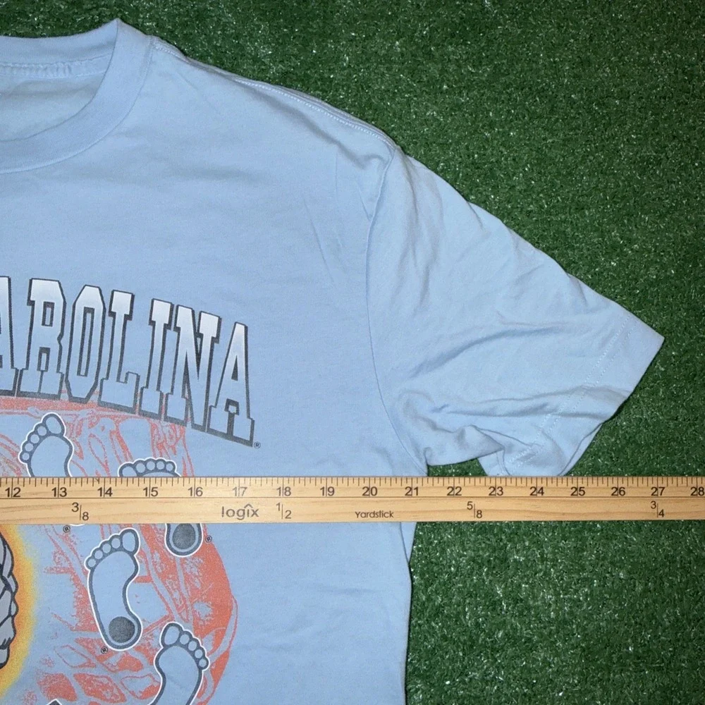 Hollister Blue 84 T Shirt Tar Heels North Carolina NCAA Retro Style Logo Blue Sm
